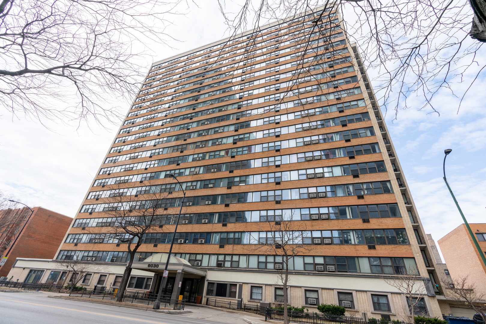 6030 N Sheridan Road Unit: 508