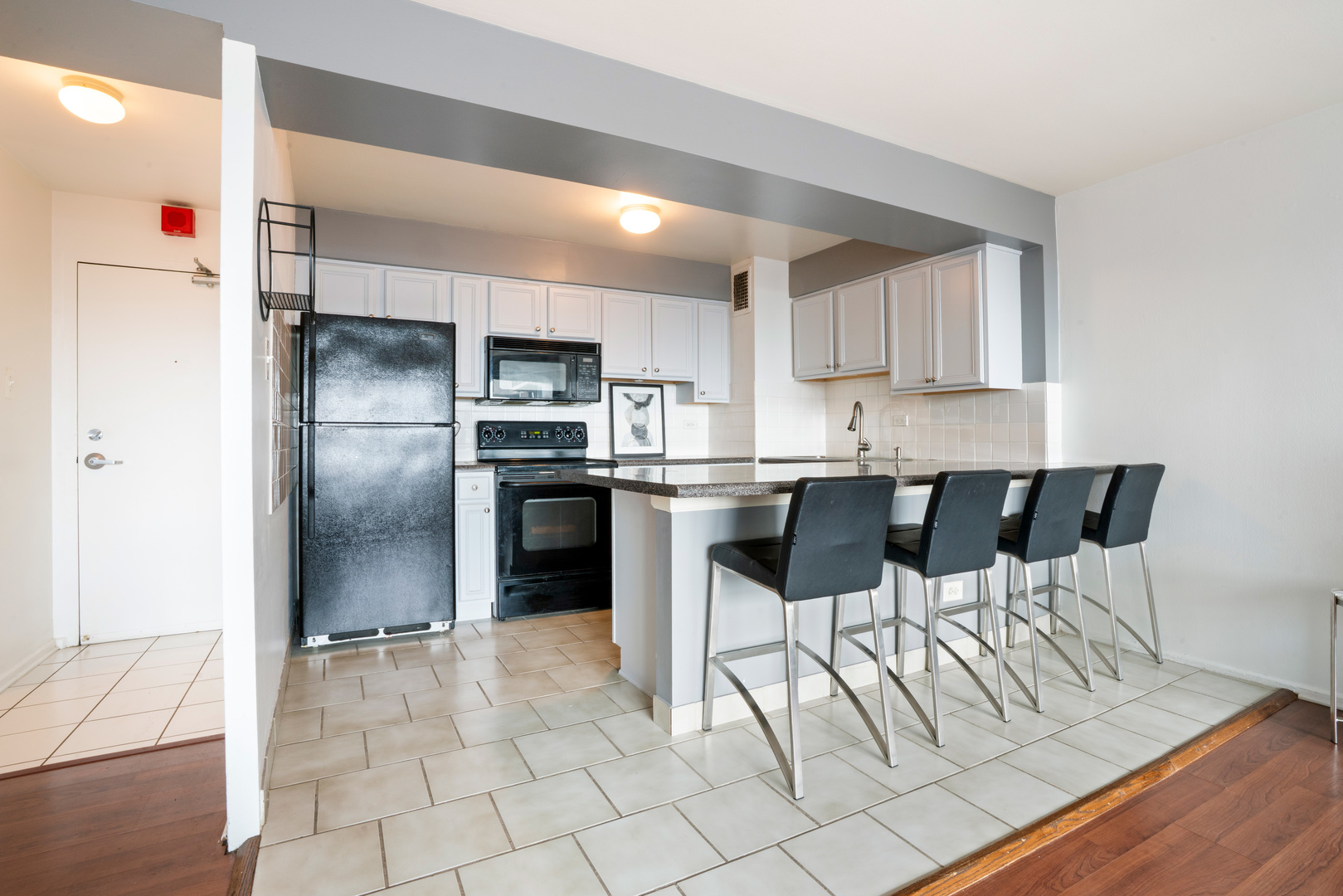 6030 N Sheridan Road Unit: 508