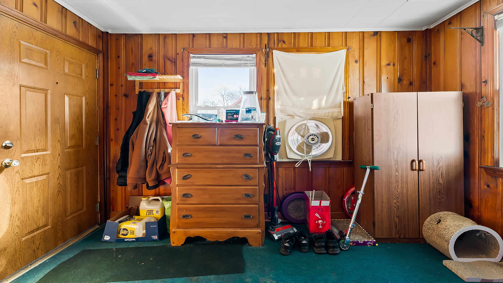 4541 N HARDING Avenue