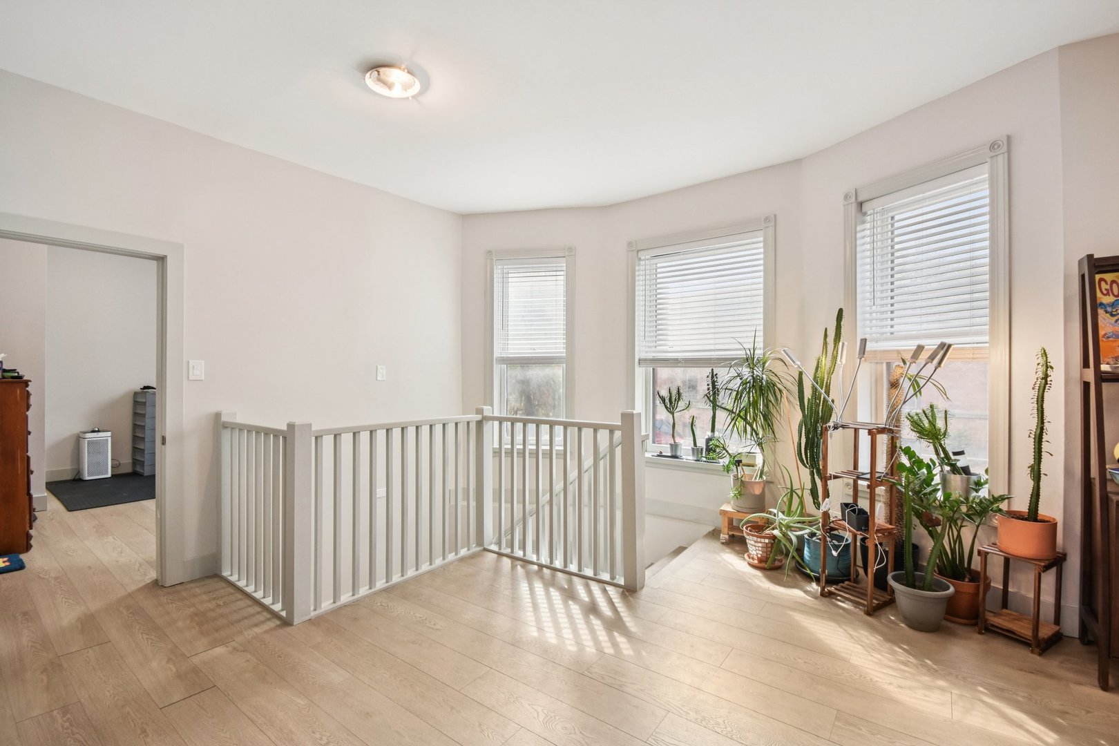 744 W California Terrace Unit: 1