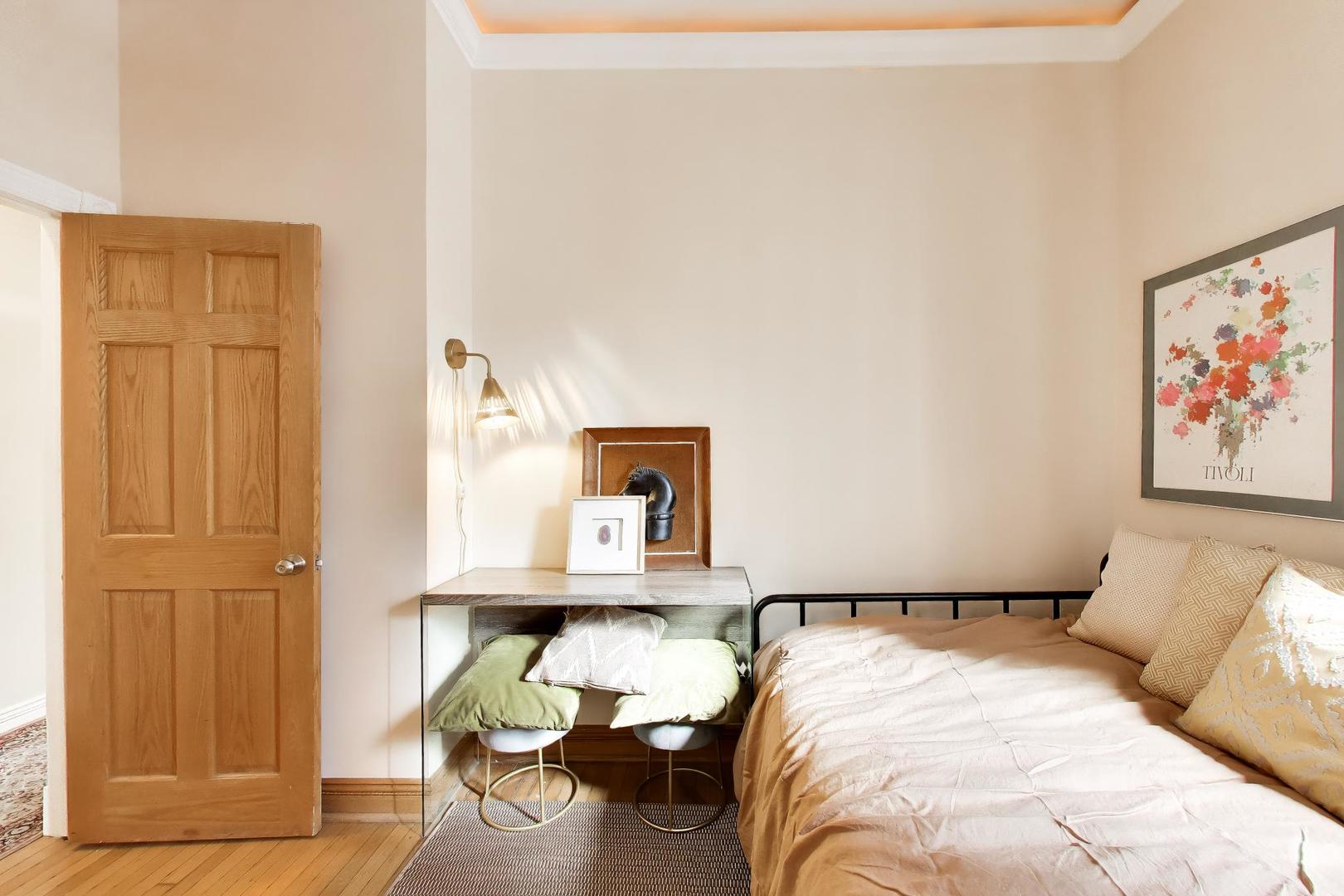 20 E Goethe Street Unit: 501