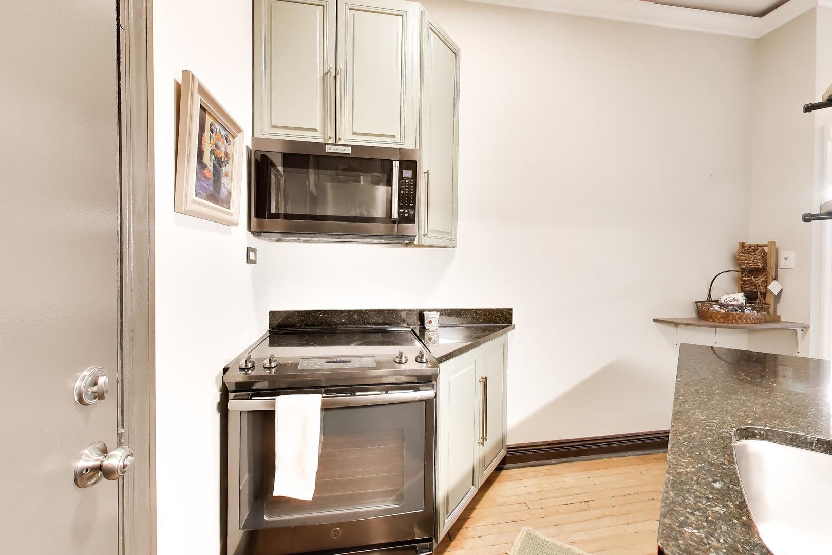 20 E Goethe Street Unit: 501