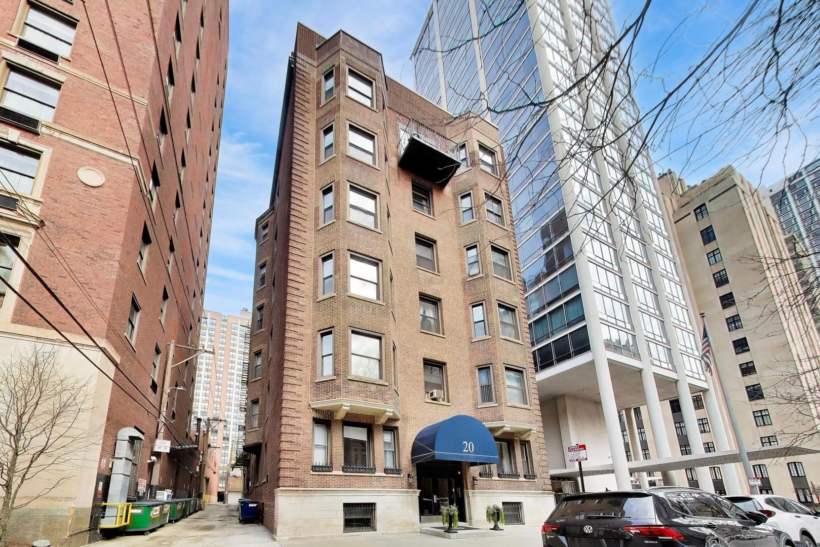 20 E Goethe Street Unit: 501