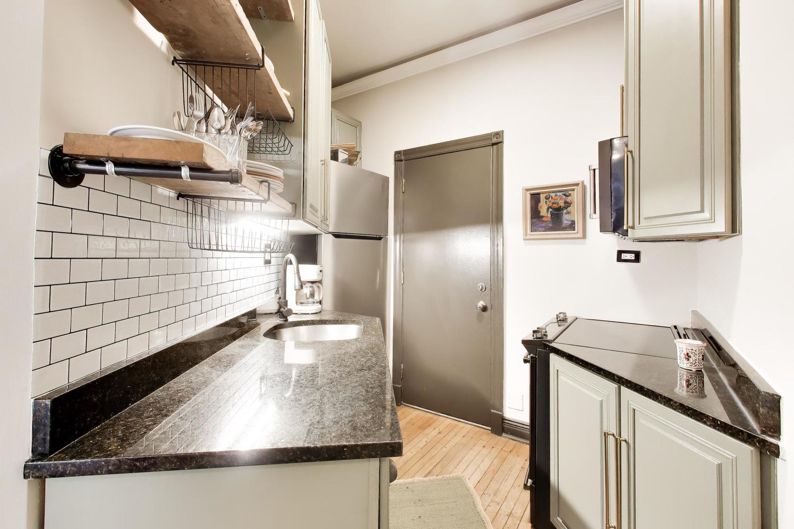 20 E Goethe Street Unit: 501