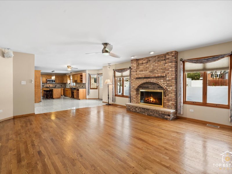 13124 W Beaver Lake Drive