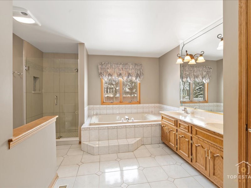 13124 W Beaver Lake Drive