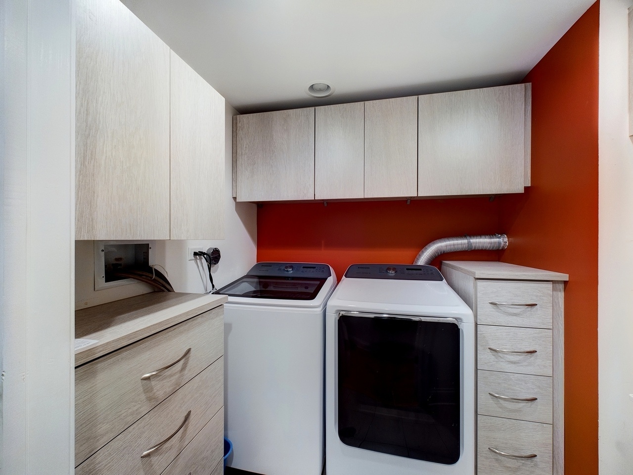 632 W Barry Avenue Unit: GS