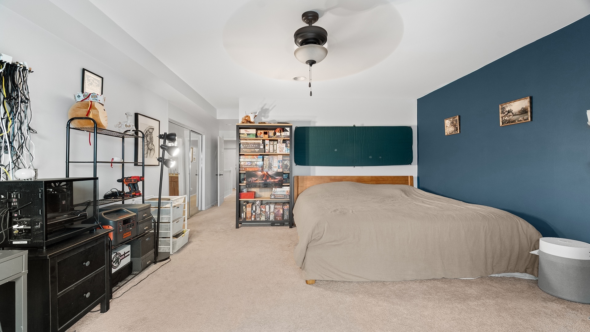 2524 W Bloomingdale Avenue Unit: B