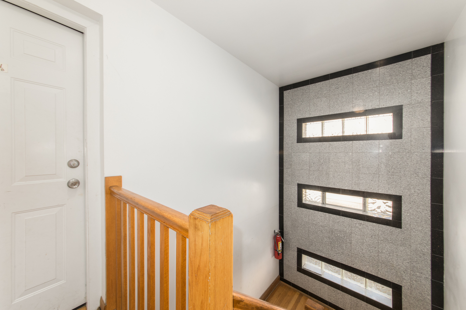 2245 Des Plaines Avenue Unit: A
