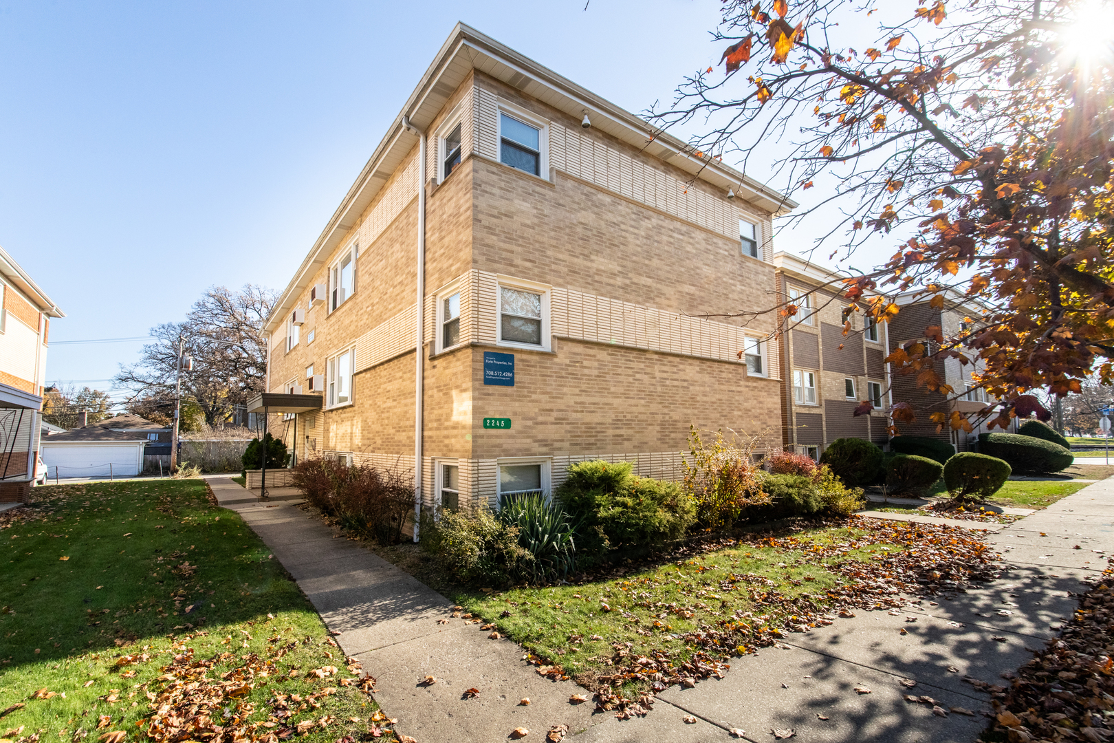 2245 Des Plaines Avenue Unit: A