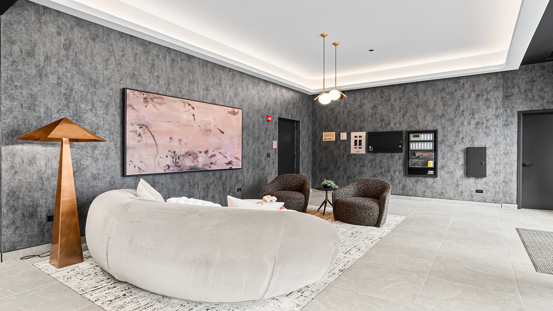 740 W Fulton Street Unit: 1009