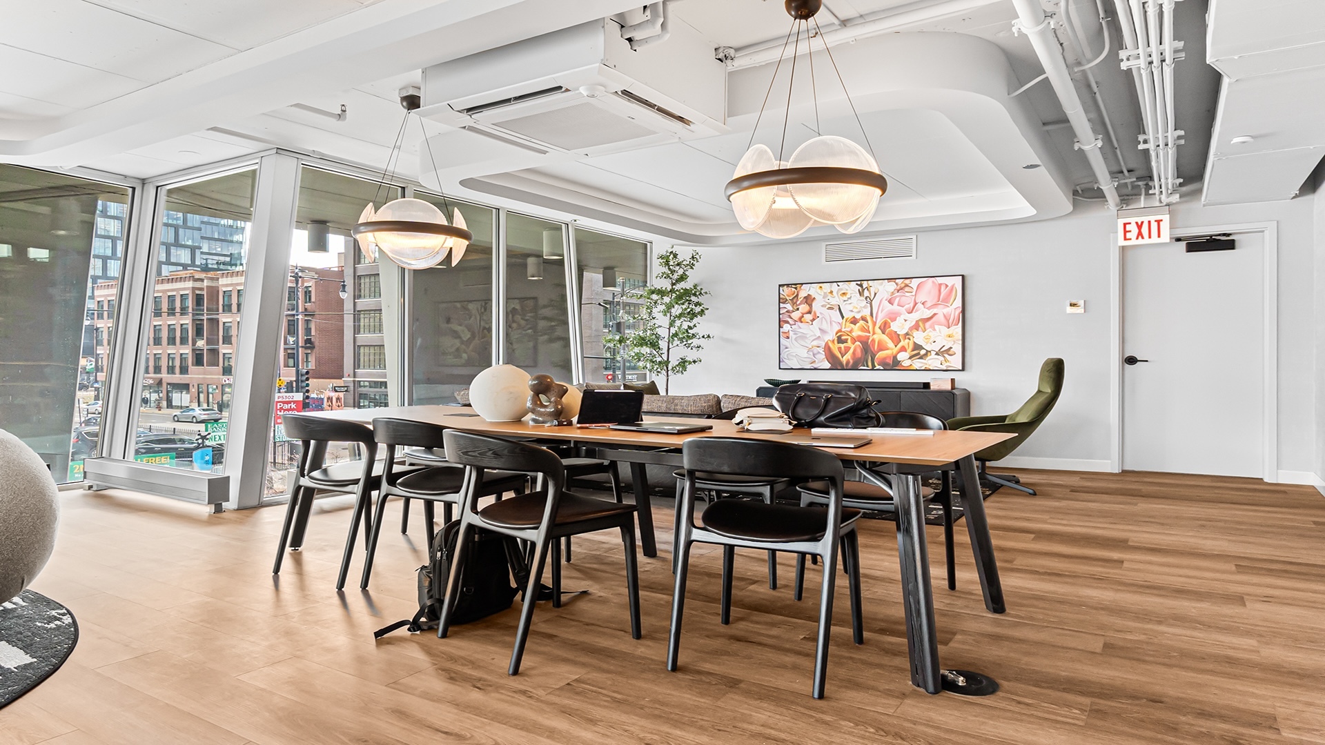 740 W Fulton Street Unit: 1009