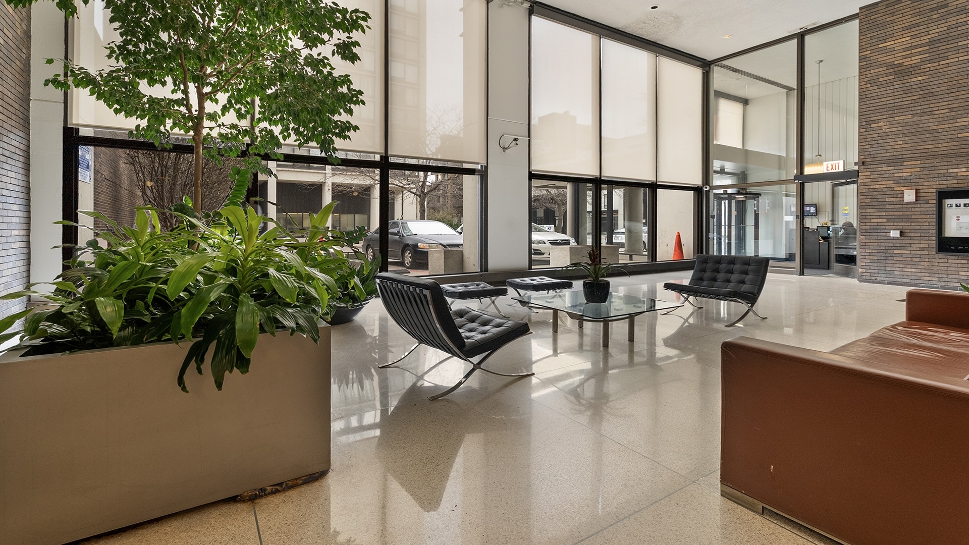 5455 N SHERIDAN Road Unit: 3306