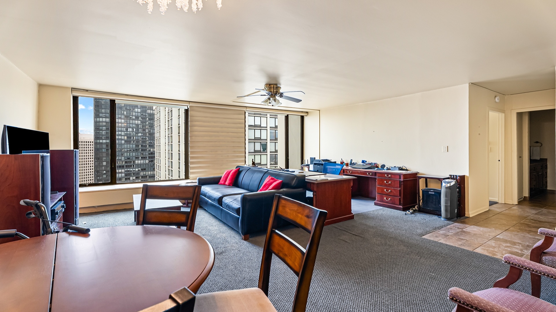 5455 N SHERIDAN Road Unit: 3306