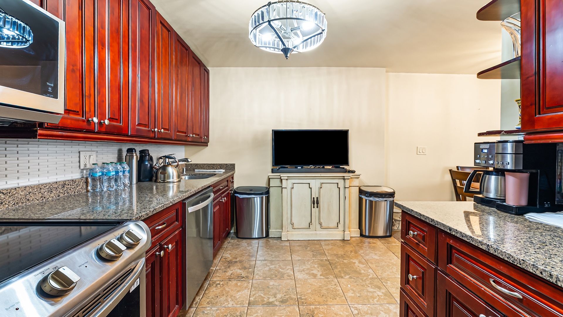 5455 N SHERIDAN Road Unit: 3306