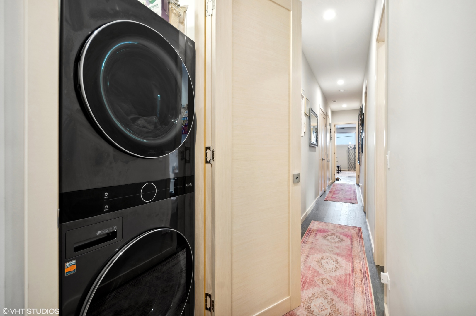 2738 W Chicago Avenue Unit: 2