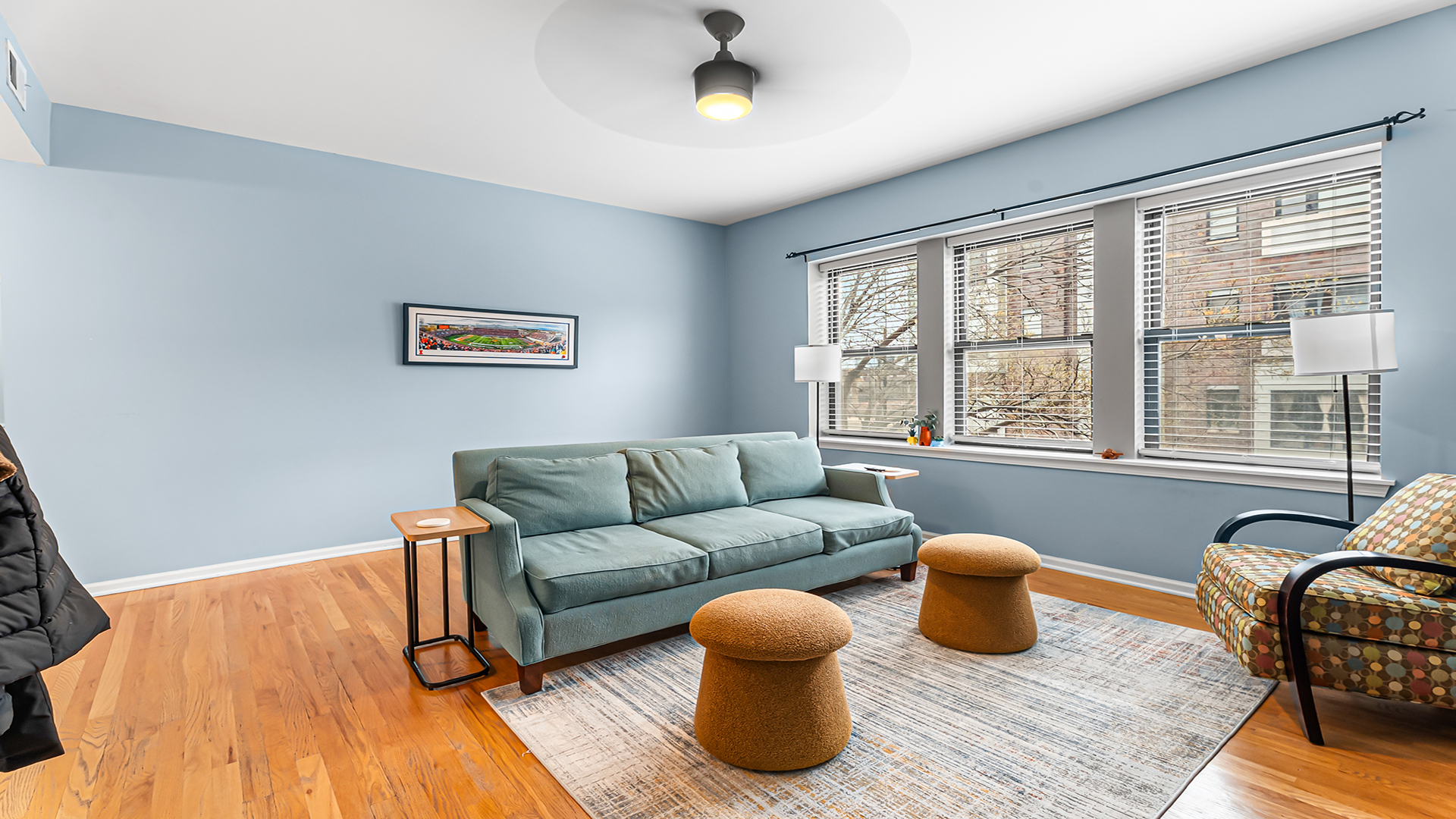 39 N Paulina Street Unit: 2