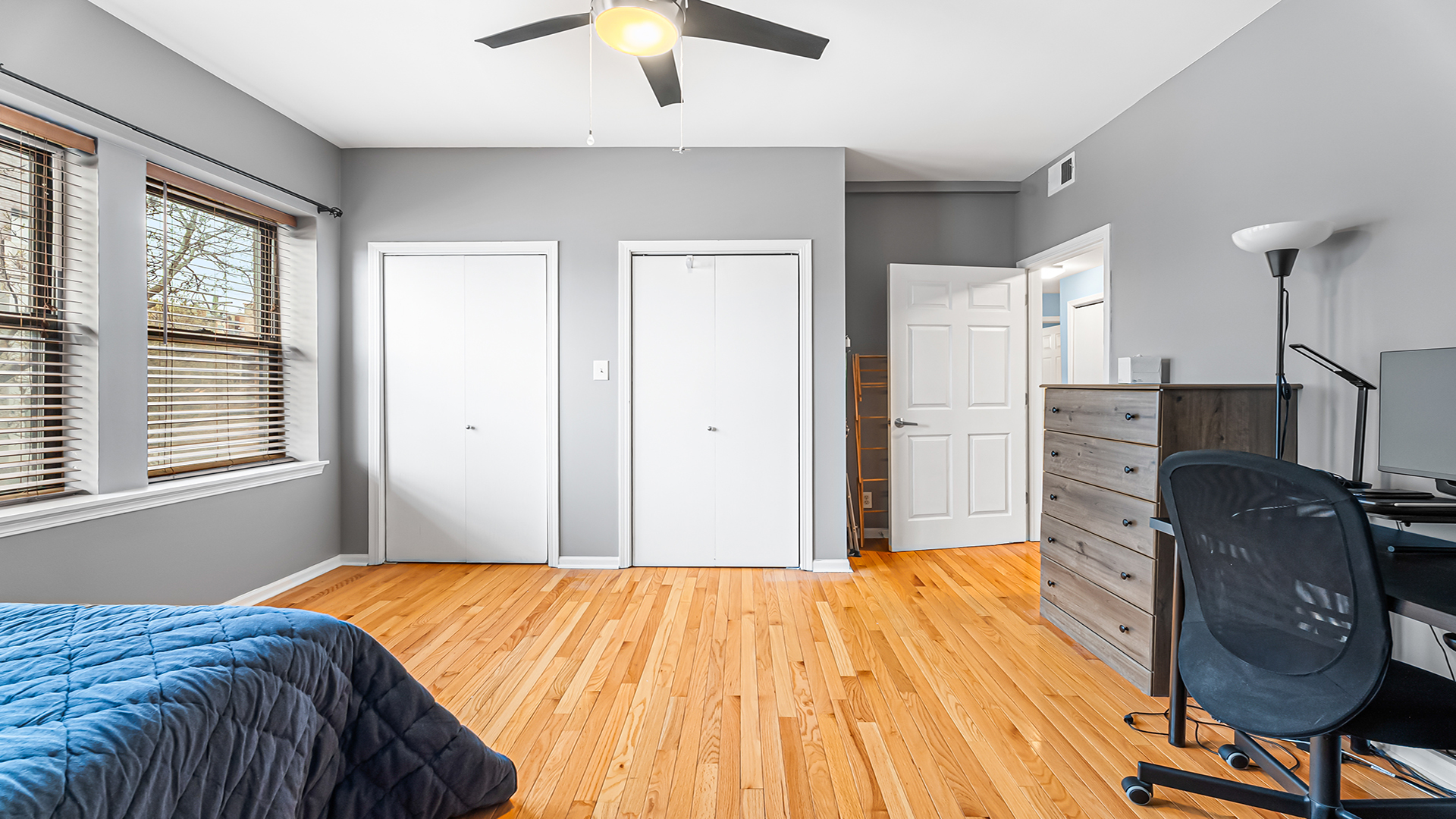 39 N Paulina Street Unit: 2