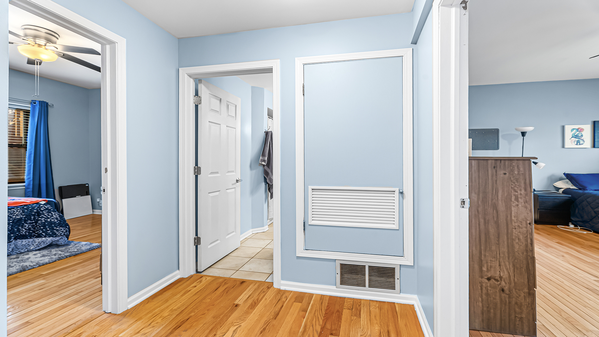 39 N Paulina Street Unit: 2