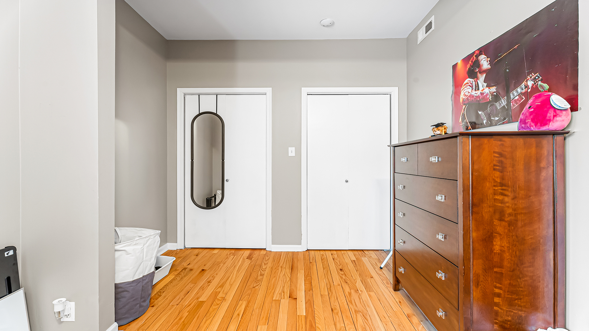 39 N Paulina Street Unit: 2