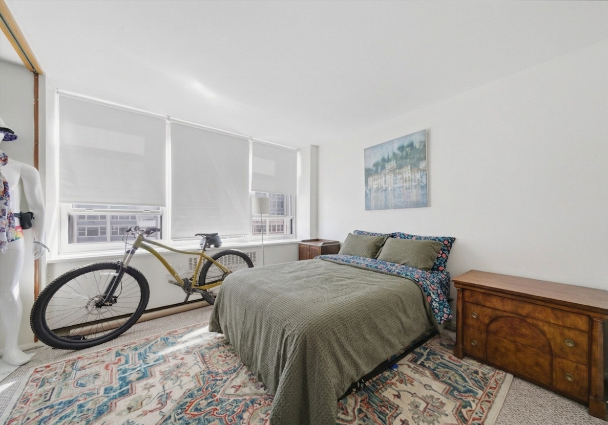 4250 N Marine Drive Unit: 1223