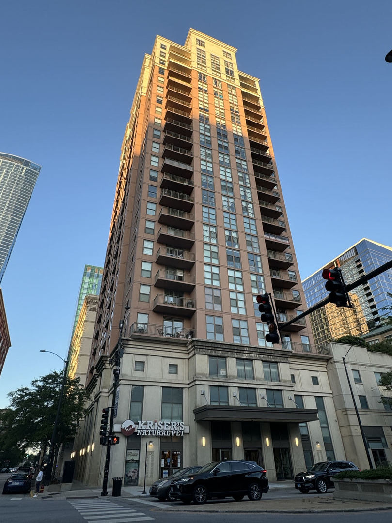 1101 S STATE Street Unit: 1406
