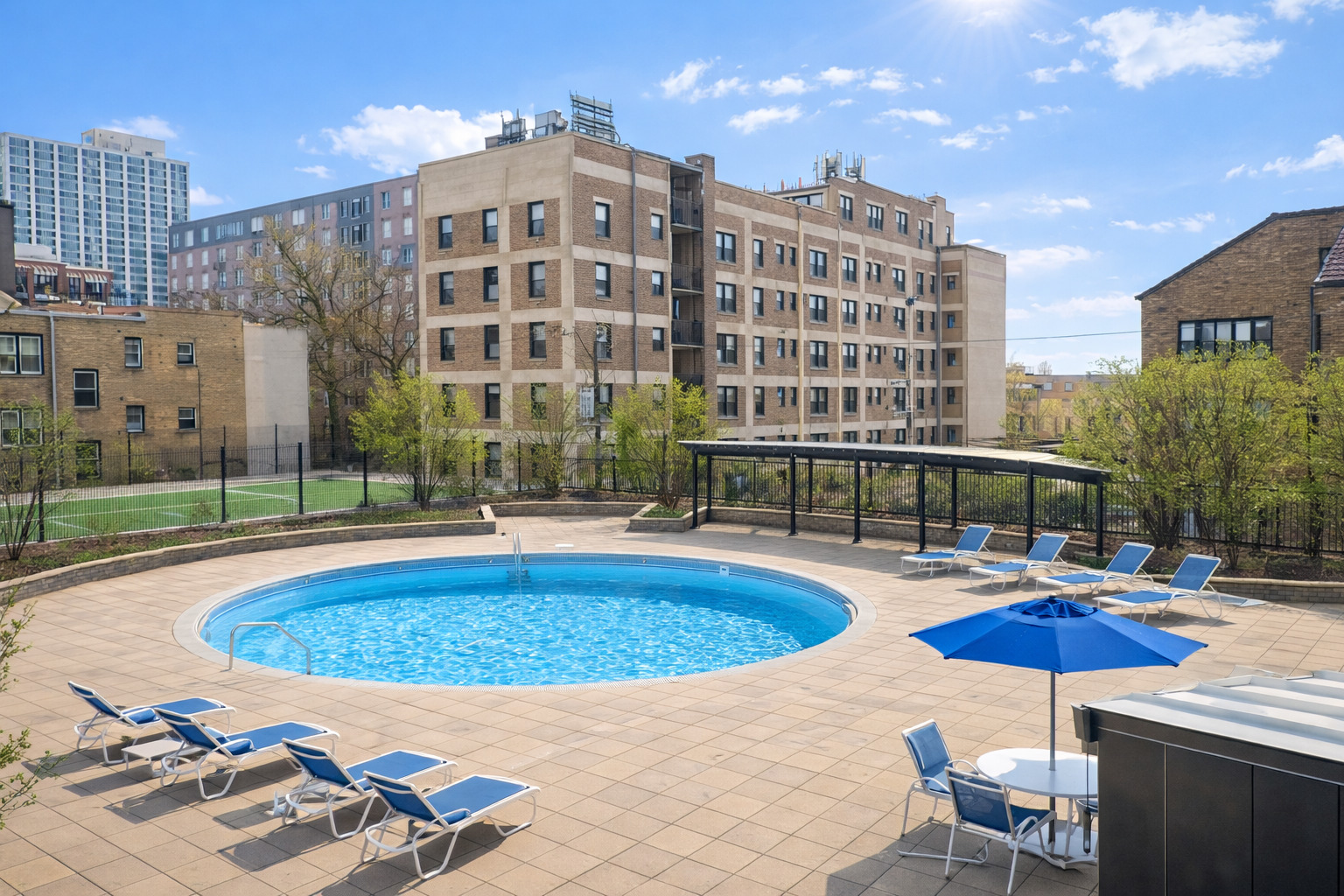3930 N PINE GROVE Avenue Unit: 310