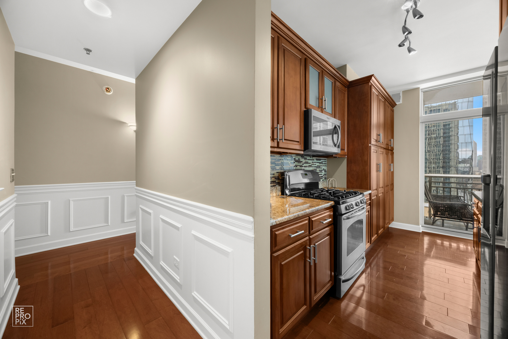 1400 S Michigan Avenue Unit: 1503