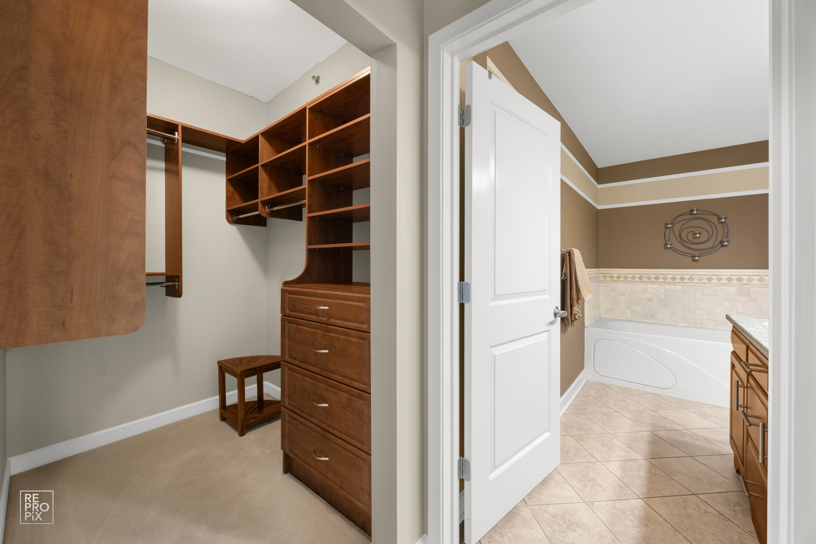 1400 S Michigan Avenue Unit: 1503