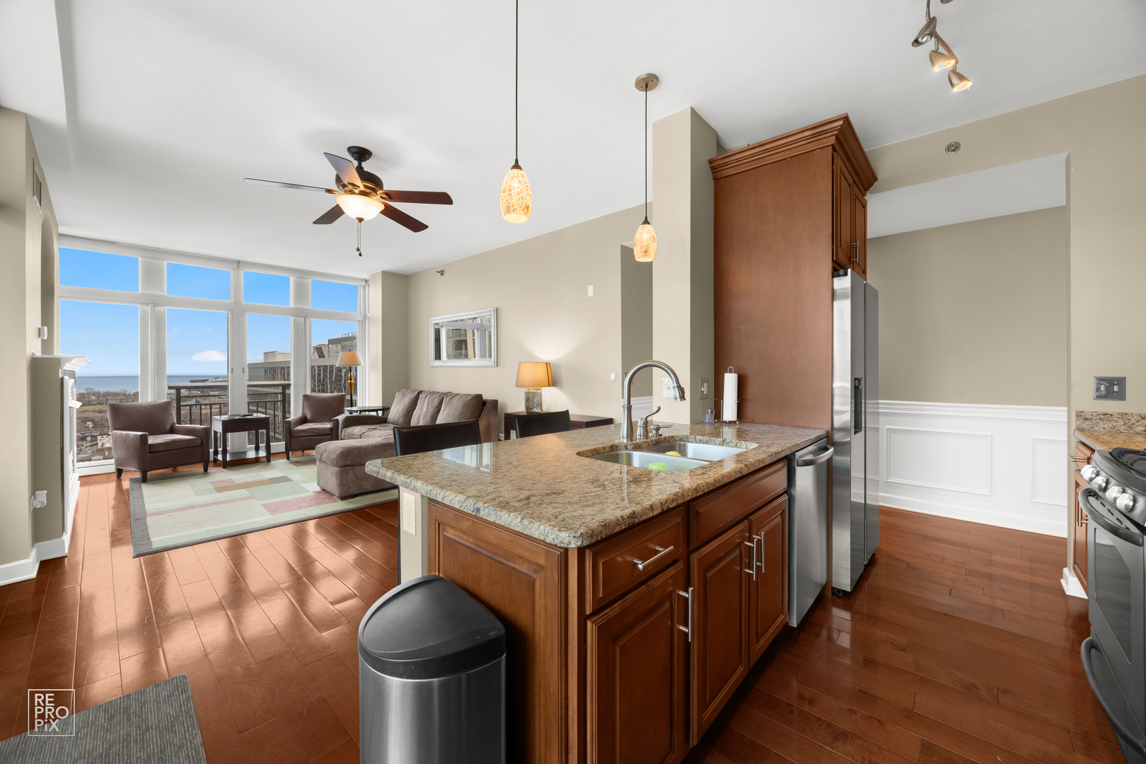 1400 S Michigan Avenue Unit: 1503