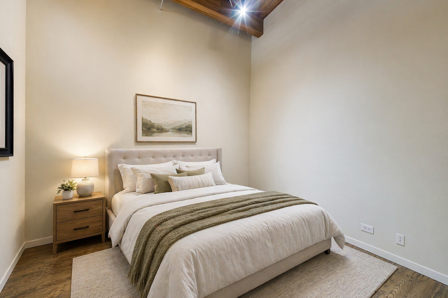 1050 W Hubbard Street Unit: 1B