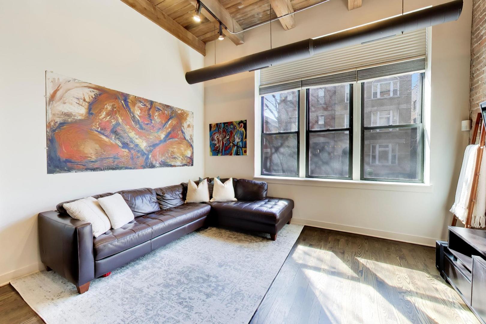 1050 W Hubbard Street Unit: 1B