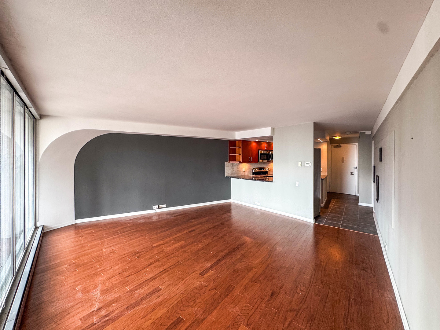 300 N STATE Street Unit: 3008
