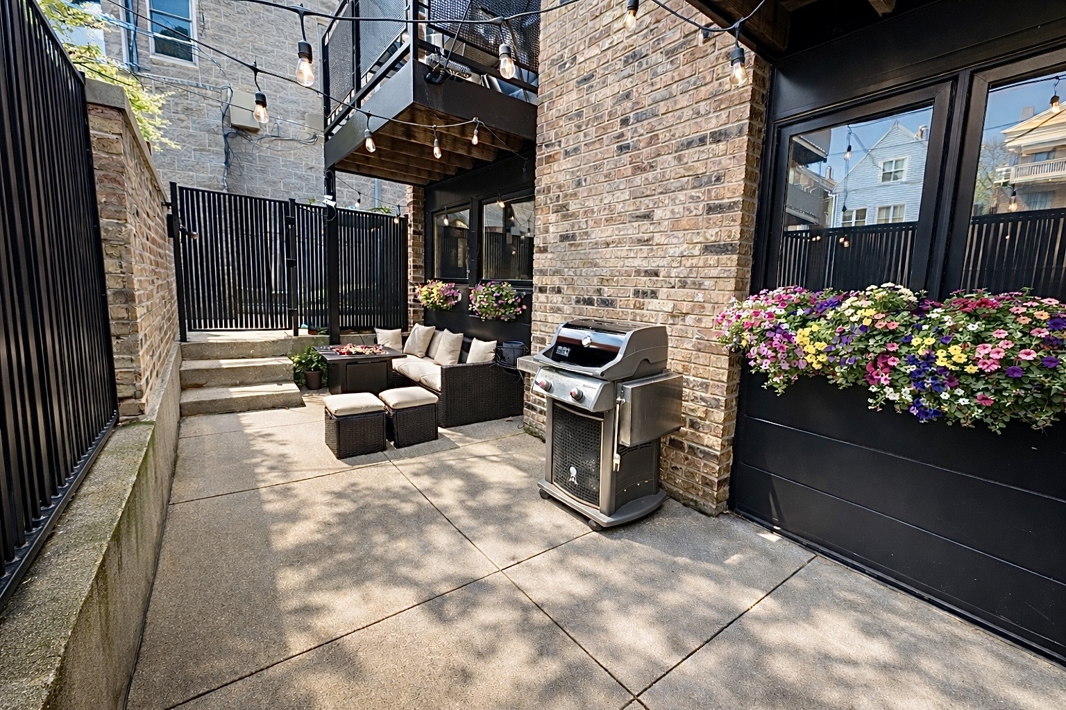 910 W Diversey Parkway Unit: F