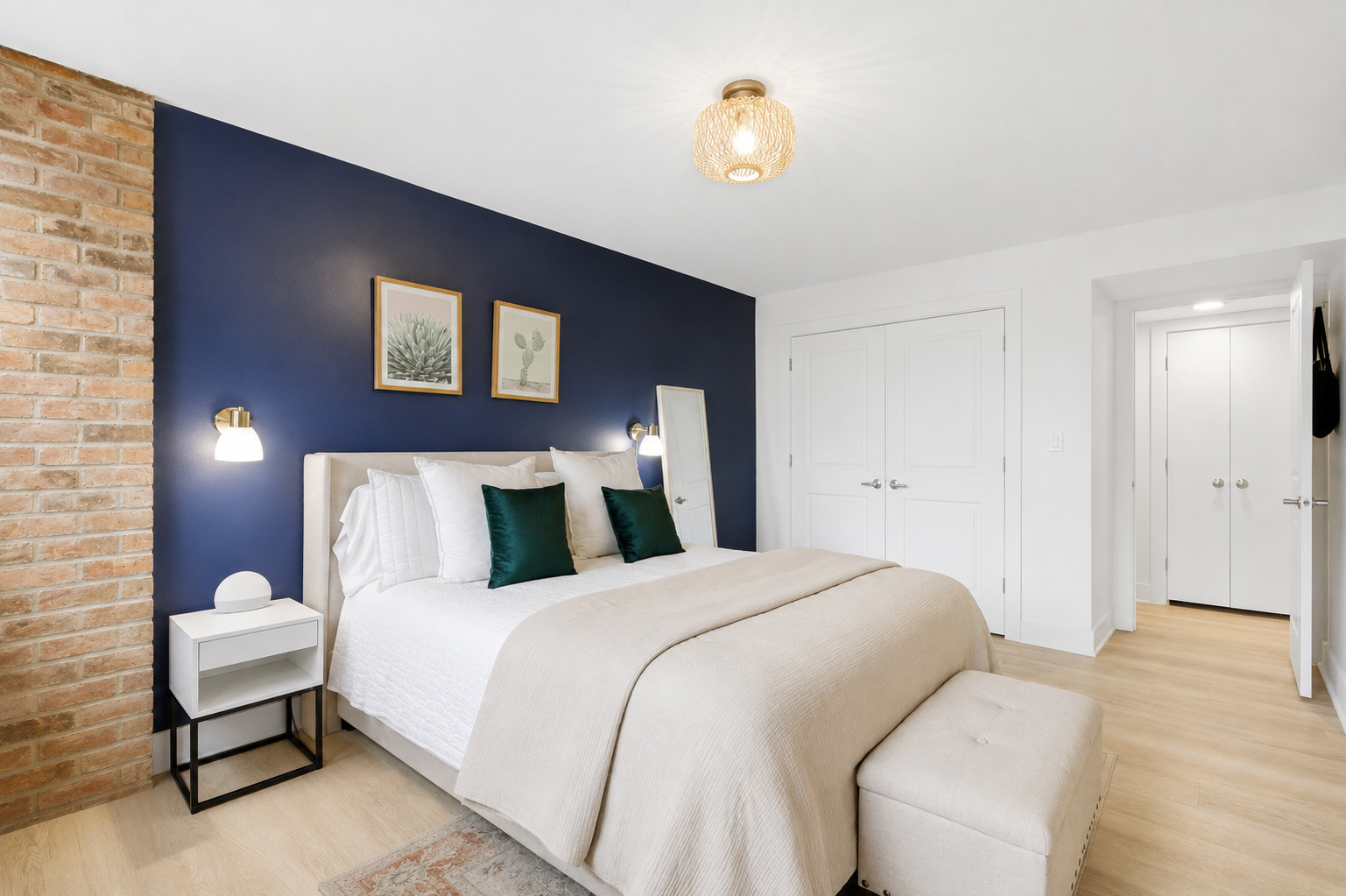 910 W Diversey Parkway Unit: F
