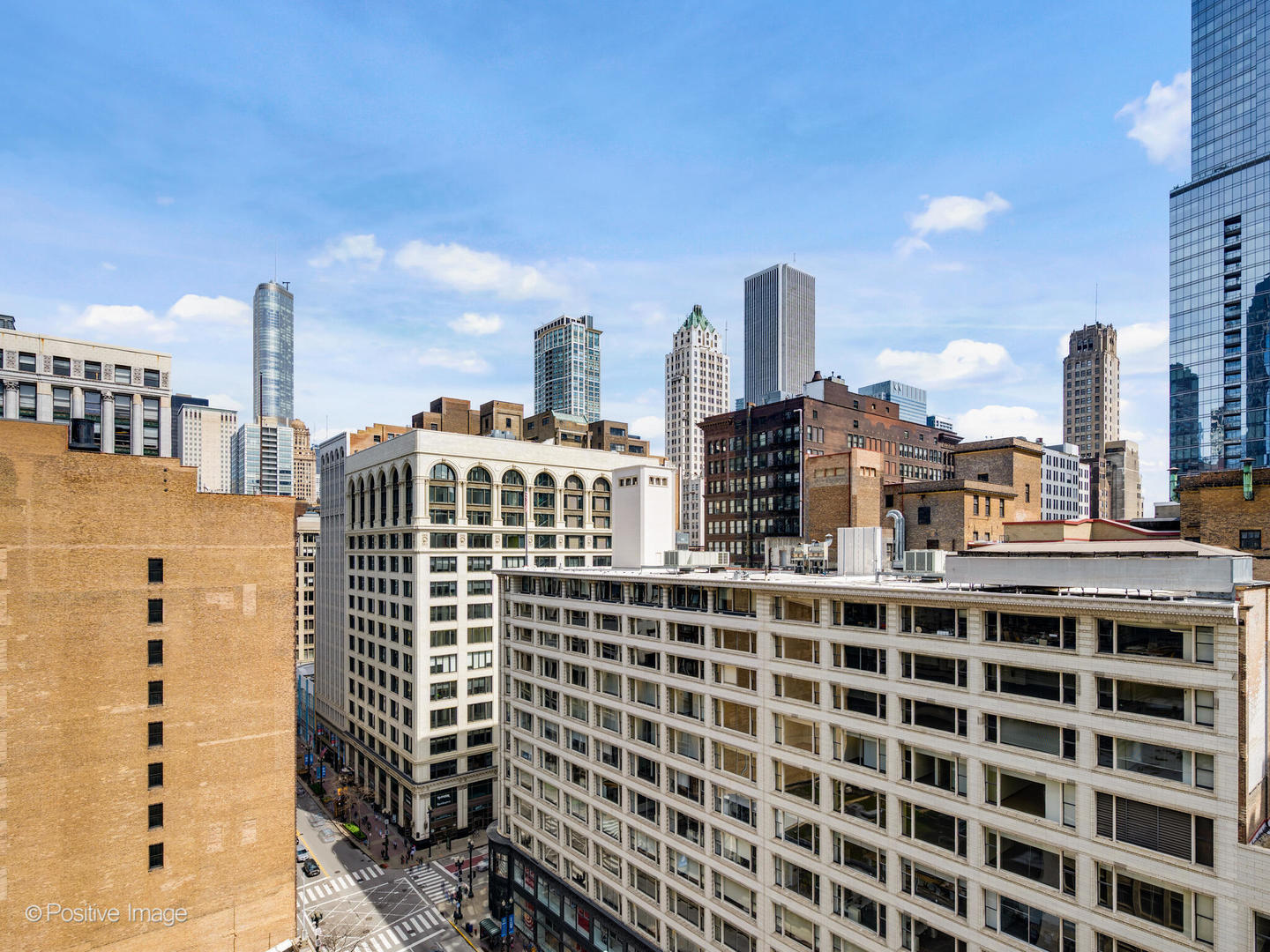 8 W Monroe Street Unit: 1408