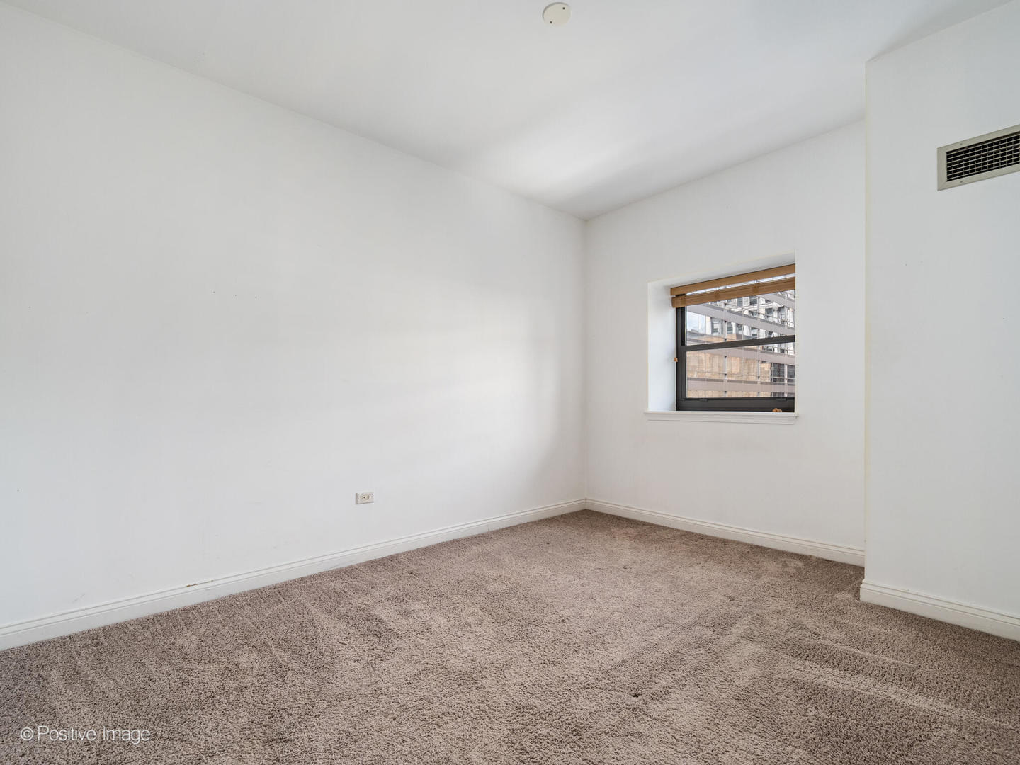 8 W Monroe Street Unit: 1408