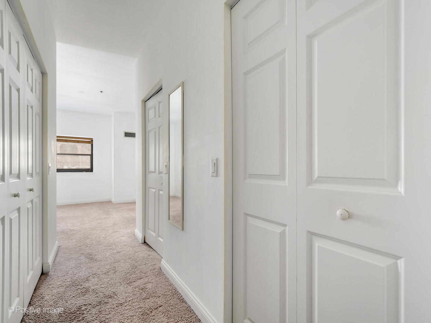 8 W Monroe Street Unit: 1408