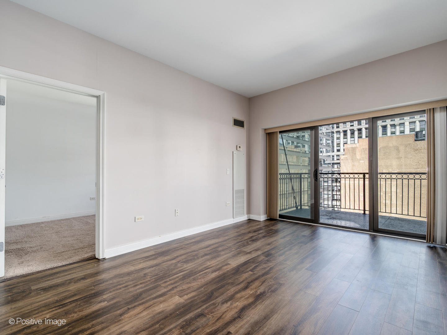 8 W Monroe Street Unit: 1408