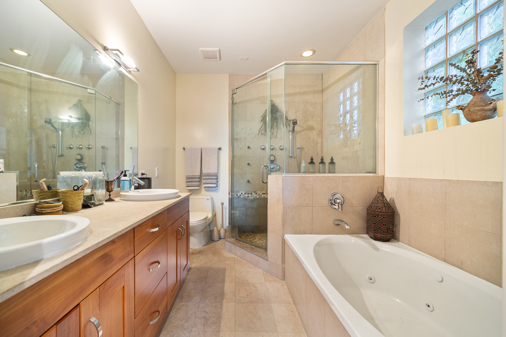 1106 N Paulina Street Unit: 1