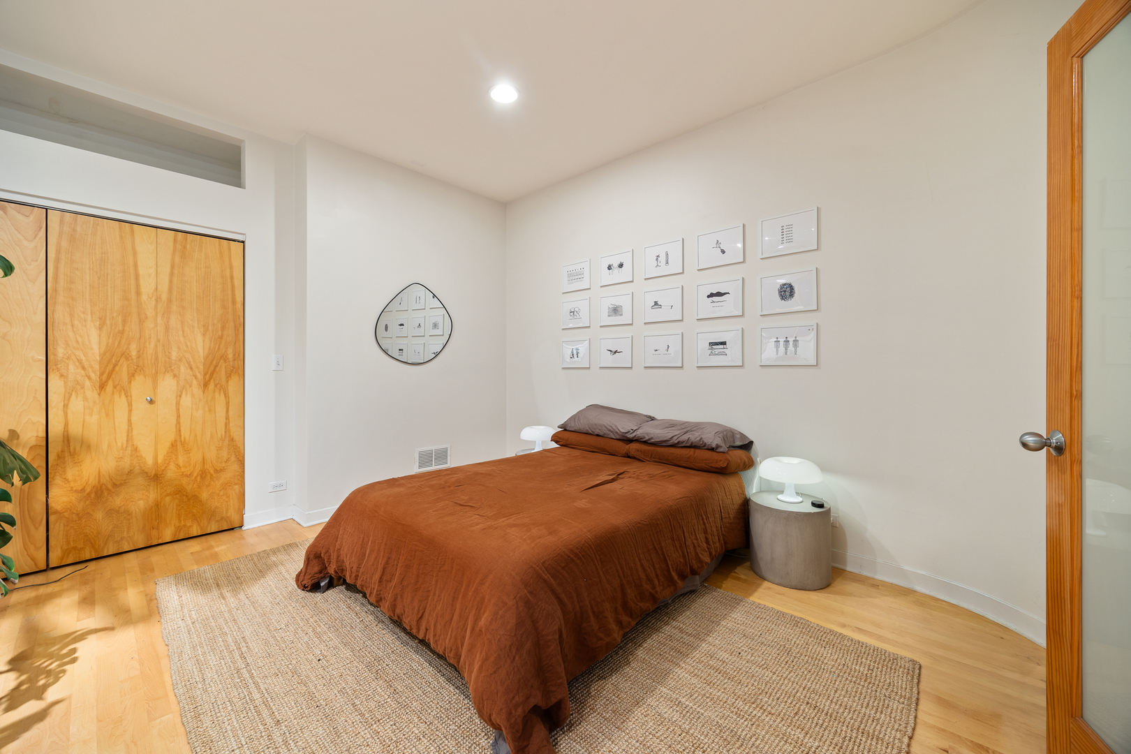 1106 N Paulina Street Unit: 1