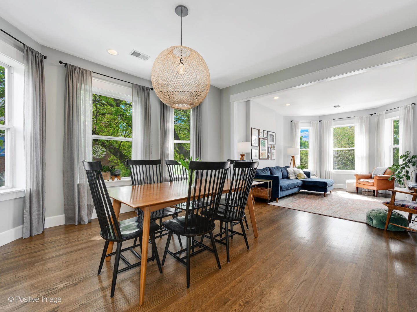 3903 N Seeley Avenue Unit: 3