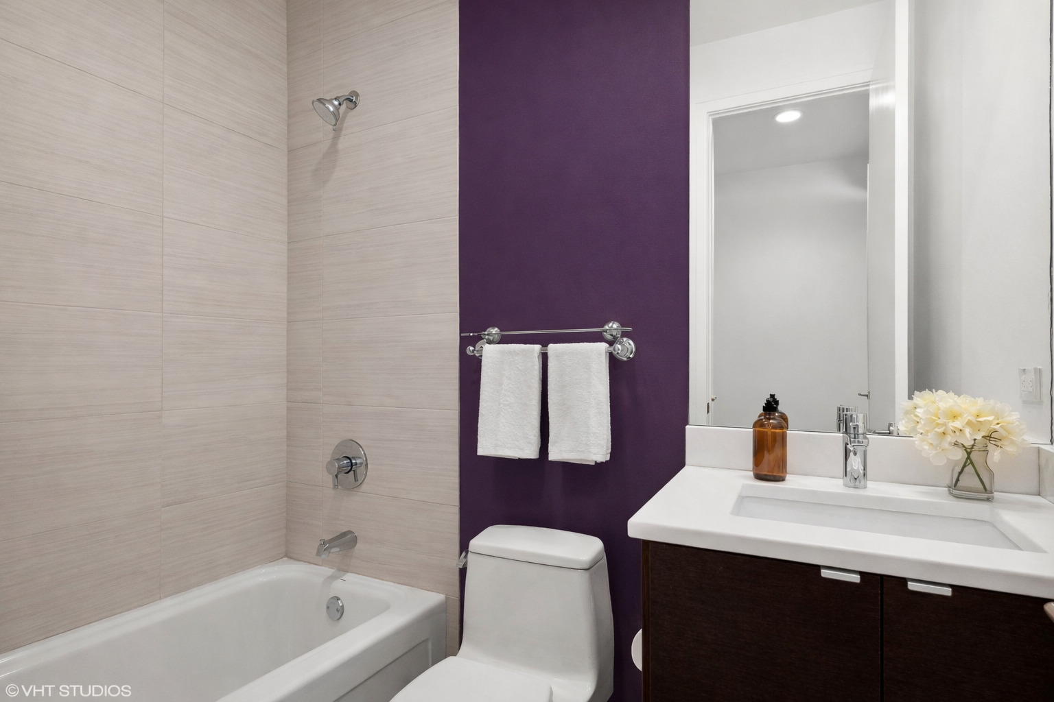 1021 N Hermitage Avenue Unit: 2