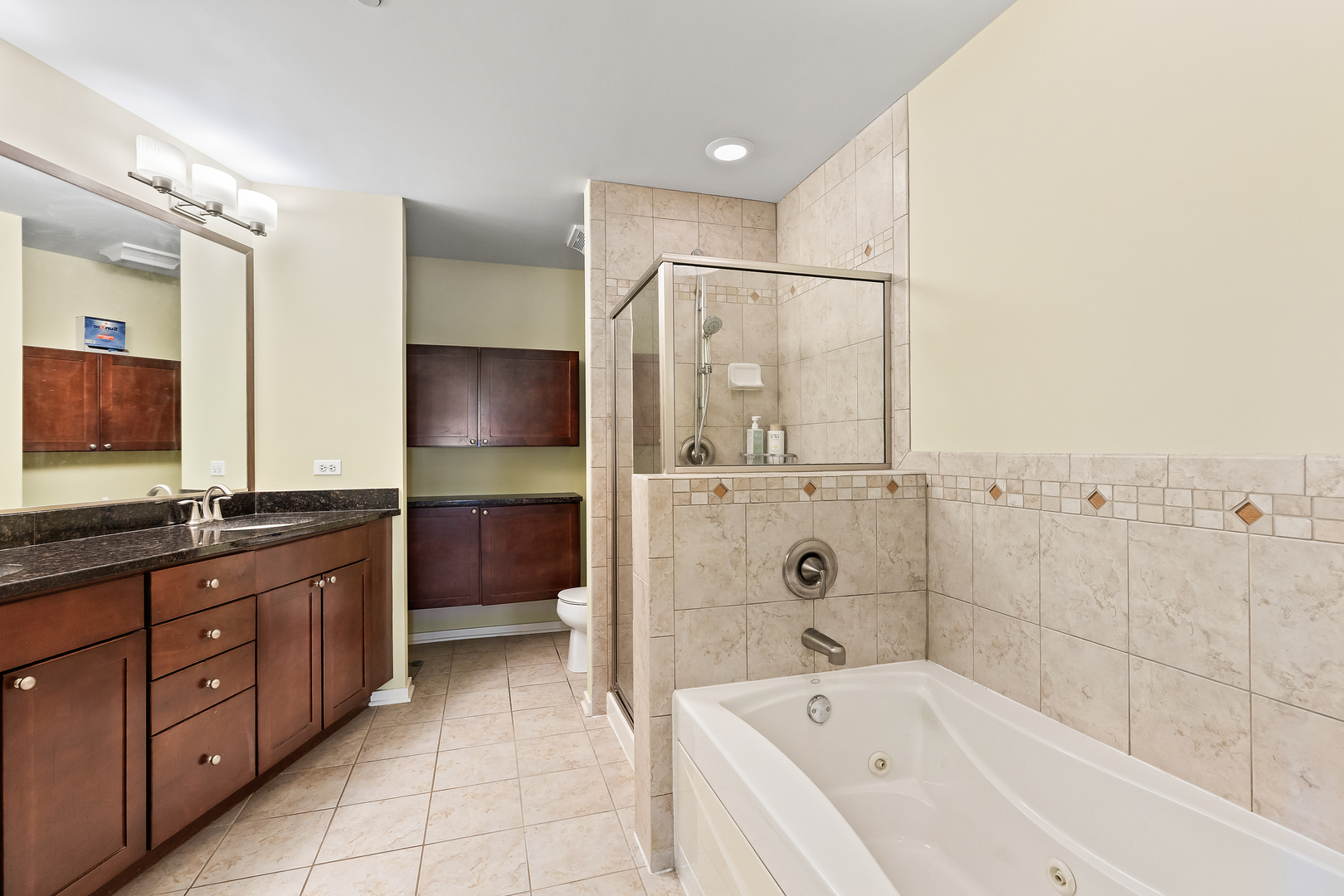 520 S State Street Unit: 1201