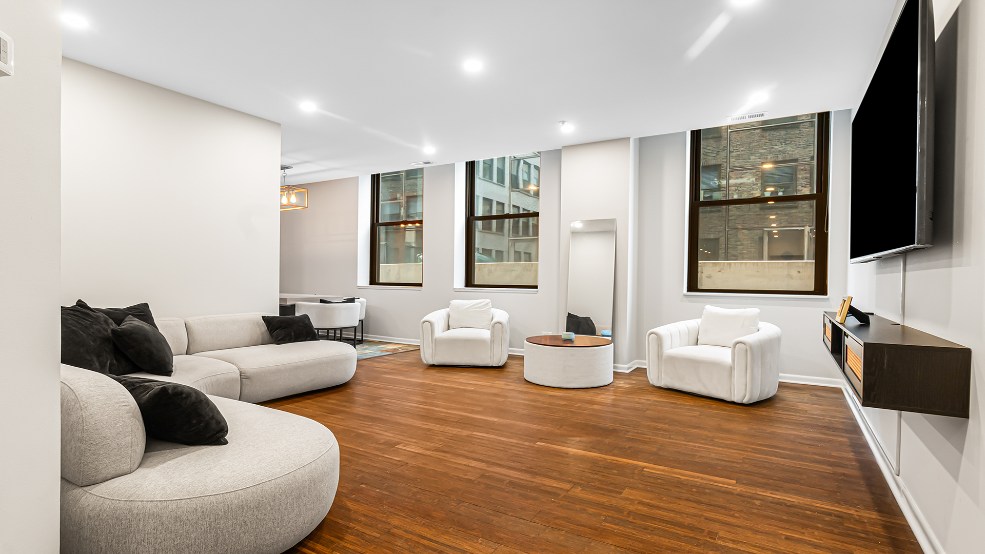 680 S Federal Street Unit: 508