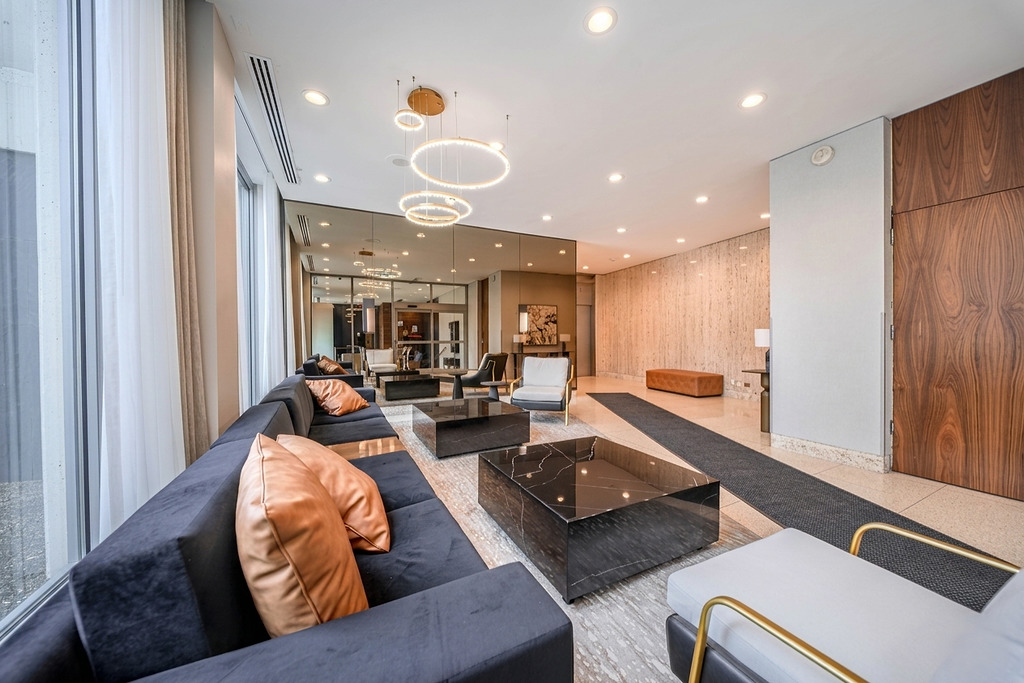 1255 N Sandburg Terrace Unit: 2606E
