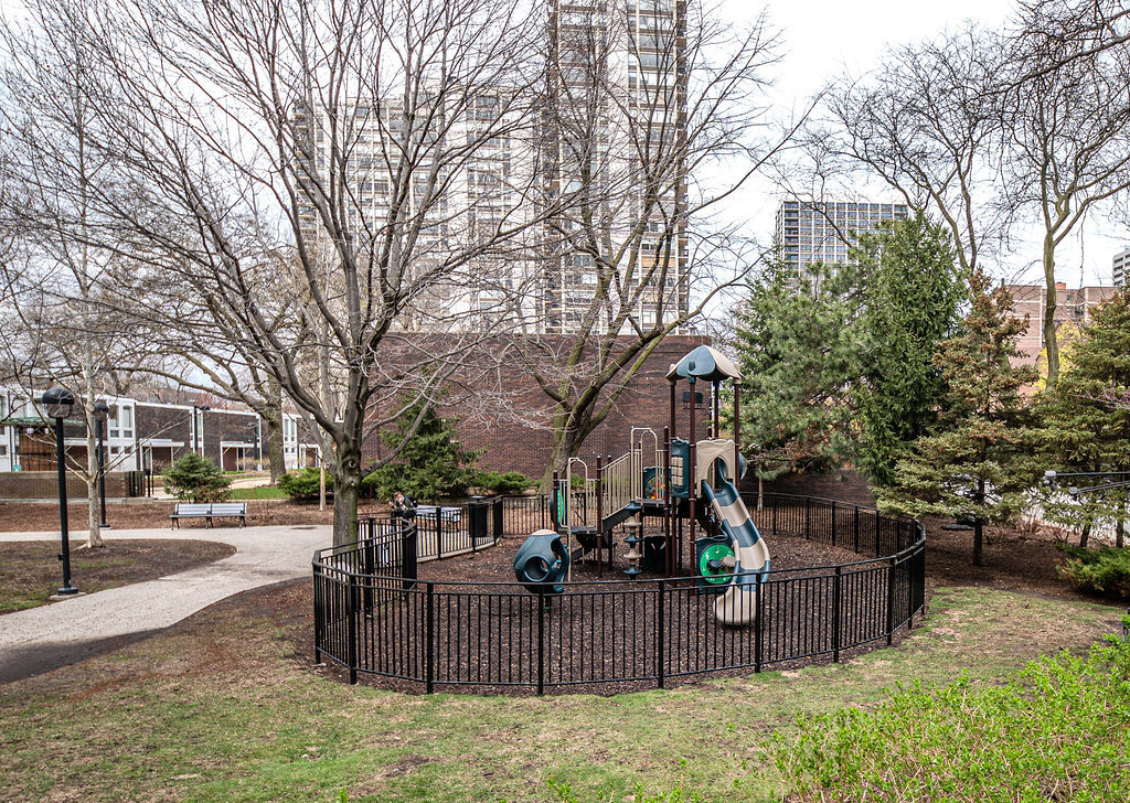 1255 N Sandburg Terrace Unit: 2606E