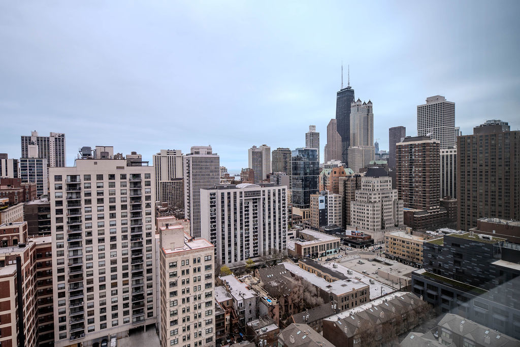 1255 N Sandburg Terrace Unit: 2606E