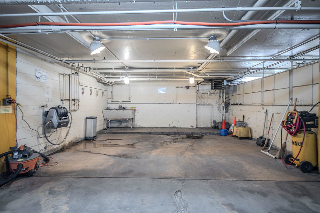 1255 N Sandburg Terrace Unit: 2606E