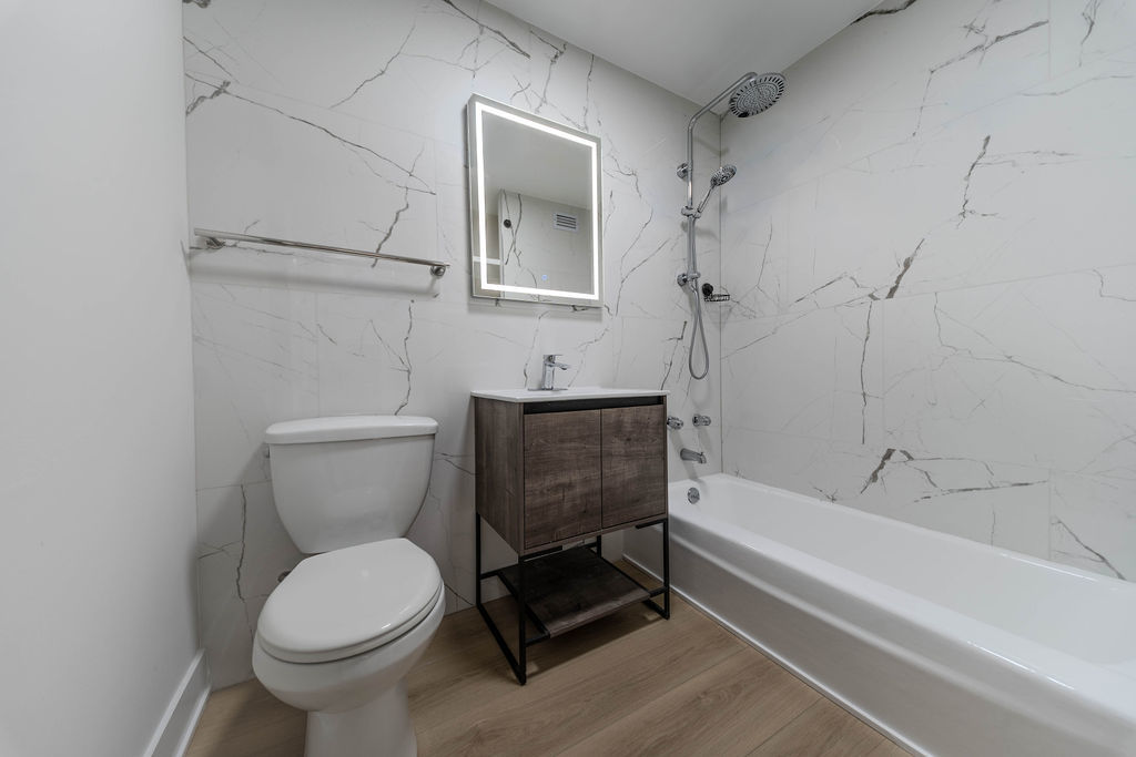 1255 N Sandburg Terrace Unit: 2606E